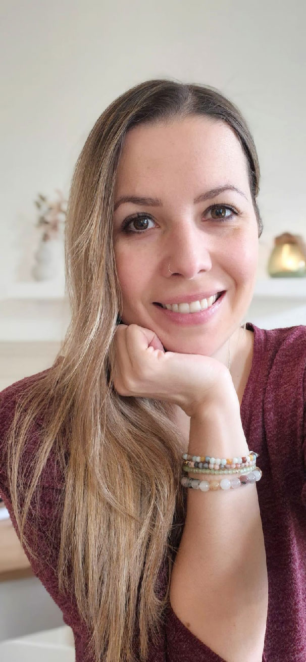 Lory Fontana - AyurNails